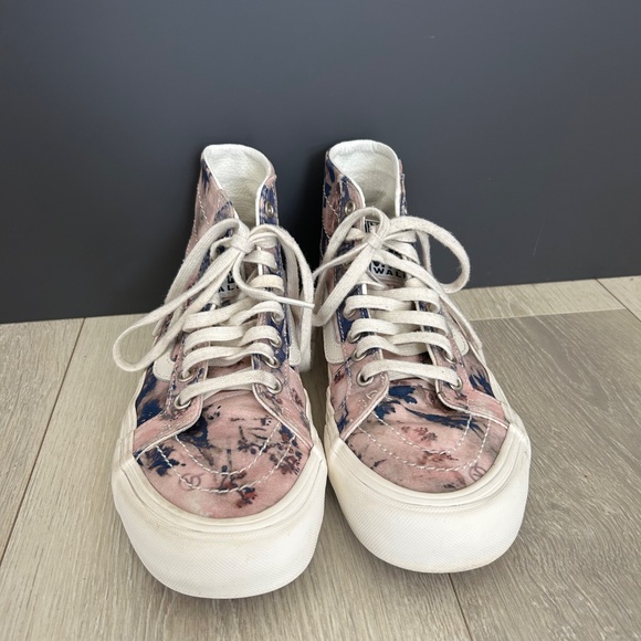 Women’s Vans Sk8 - Hi - Picture 3 of 3